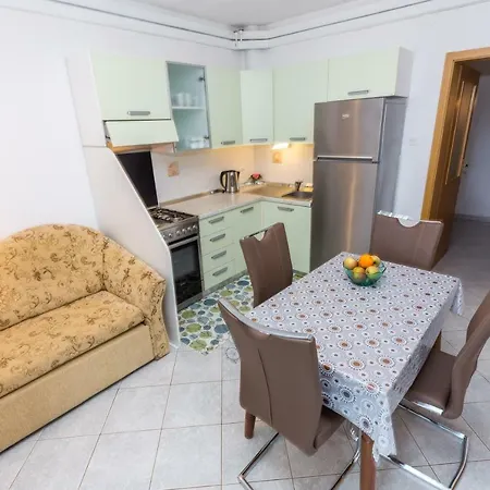 Garden Paradise App Apartmán