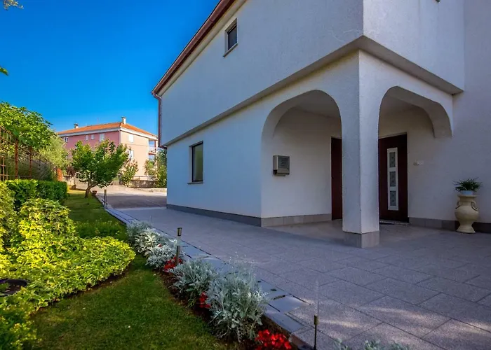 Apartament Garden Paradise App *